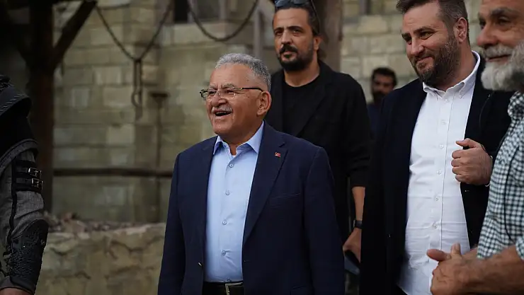 Büyükkılıç'tan Bozdağ film'e ziyaret