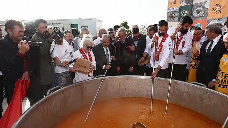 Büyükkılıç'tan Kayserililere teşekkür: 'Birlikte daha güzeliz'