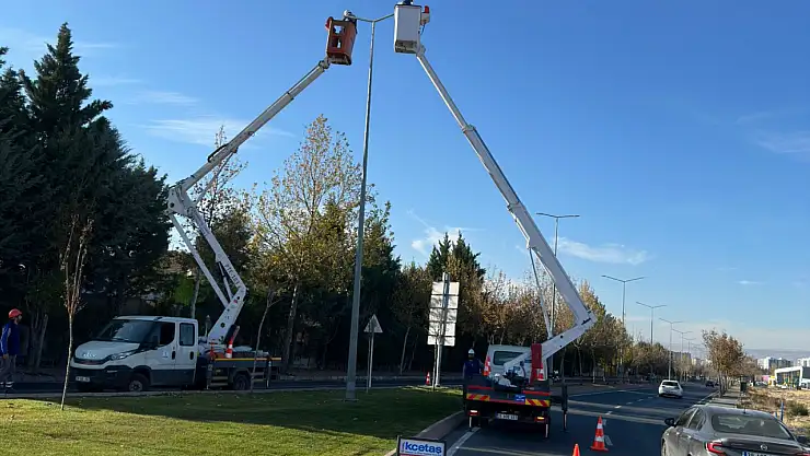 Büyükşehir'den 28 milyon TL'lik LED aydınlatma yatırımı