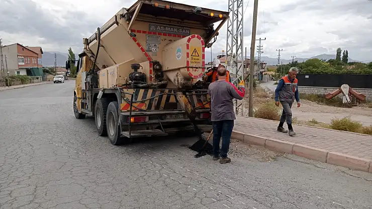 Büyükşehir'den kırsal yollarda kış hazırlığı