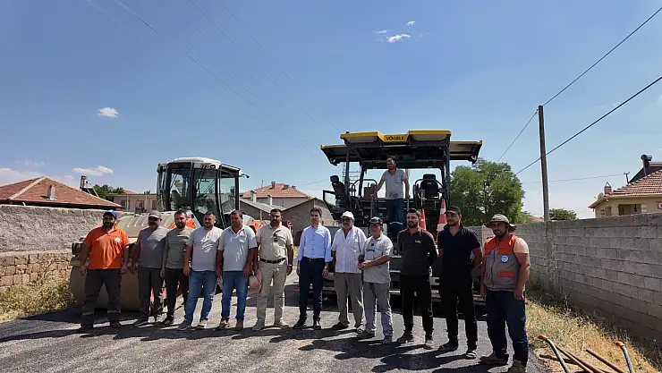 Büyükşehir'den Sarıoğlan'a asfalt hamlesi