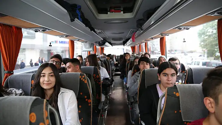 BÜYÜKŞEHİR,  KAYSERİ'NİN EVLATLARI'NI ECDADININ HUZURUNA ÇIKARIYOR