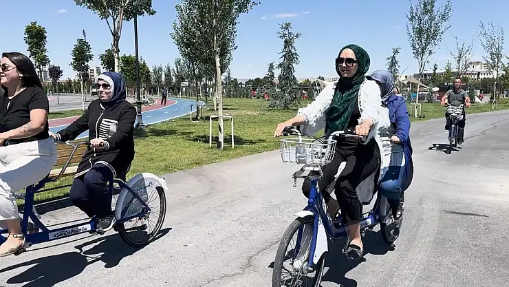 Büyükşehir Ulaşım A.Ş.'den özel öğrencilere bisiklet etkinliği