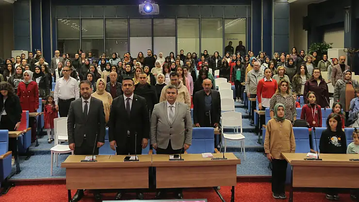 BÜYÜKŞEHİR'İN İSTİKLAL MARŞI OKUMA YARIŞMASI ÖDÜL TÖRENİ GERÇEKLEŞTİRİLDİ