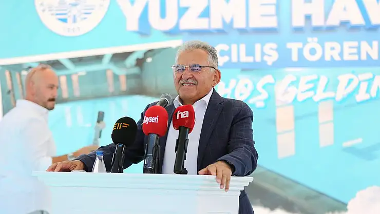 Büyükşehir'in Yeşilhisar Yüzme Havuzu'na Yoğun İlgi