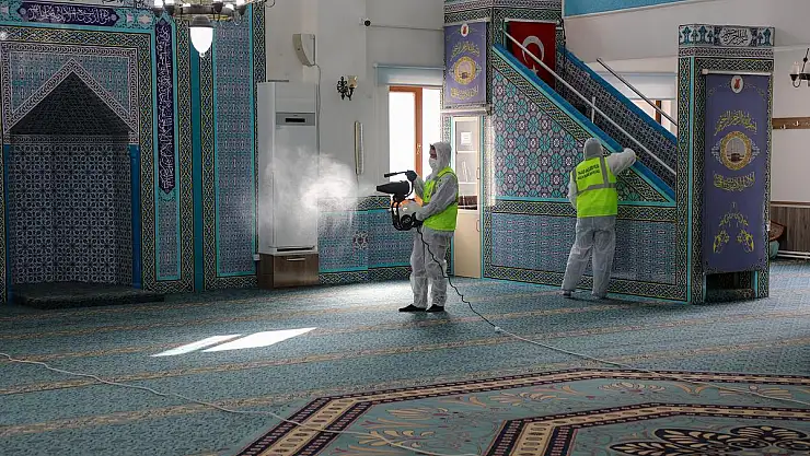 CAMİ TEMİZLİĞİ DEVAM EDİYOR