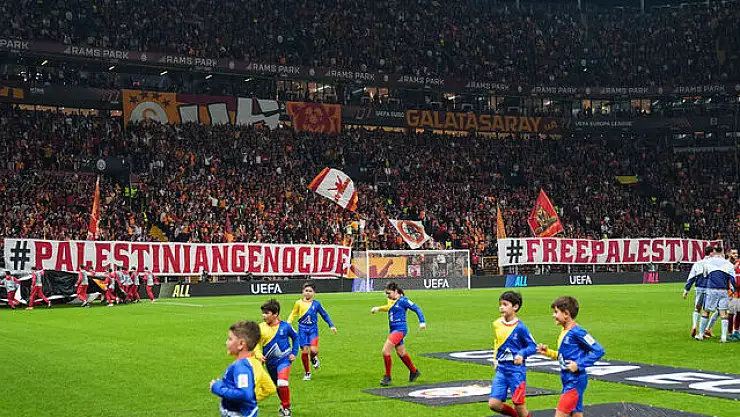 Celtic taraftar grubu, Galatasaray'ın Filistin pankartlarını paylaştı