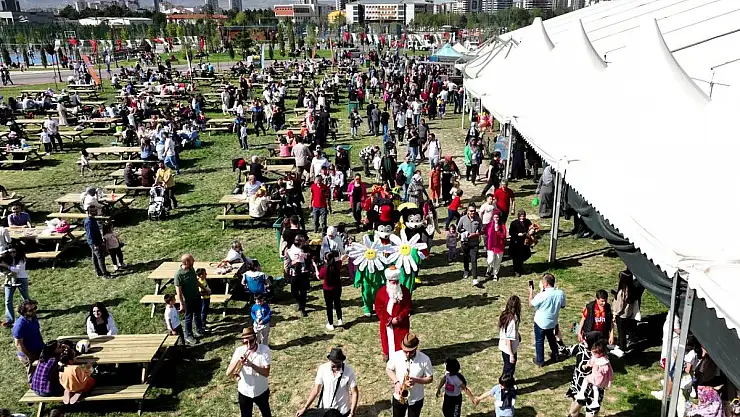 ÇOCUK KİTAP FUARI VE ŞENLİĞİ