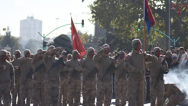 Cumhuriyet Kayseri'de coşkuyla kutlandı