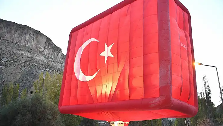 'CUMHURİYET' UÇUŞU