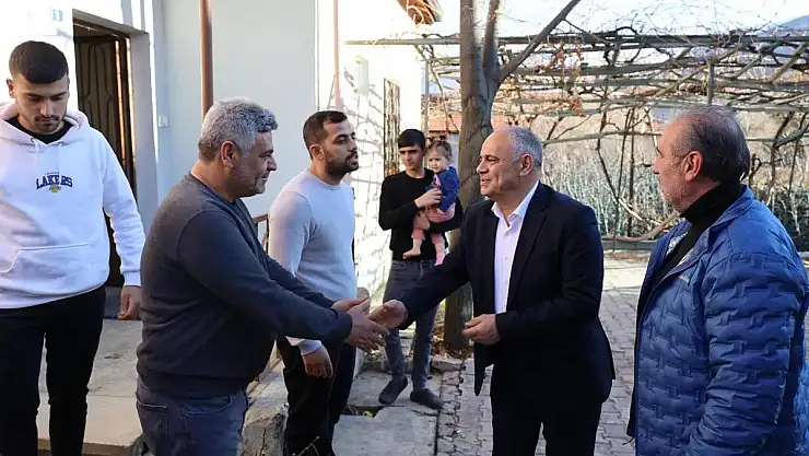 DEPREMZEDE AİLELERİ ZİYARET
