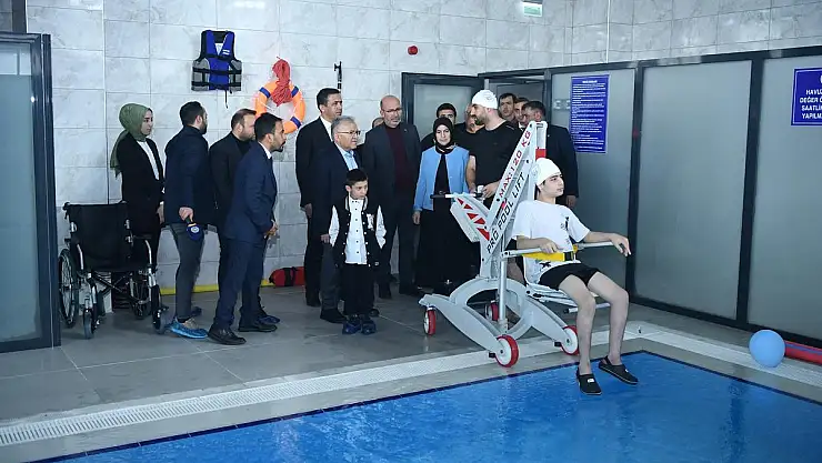 Doktor Başkandan Özel Gereksinimli Öğrencilere 'Özel Proje'