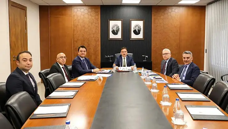 Düzensiz göçle mücadele koordinasyon kurulu toplantısı Kayseri'de gerçekleşti