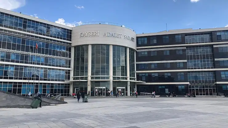 DVD Oynatıcısında Uyuşturucu Getirenler Hakim Karşısına Çıktı