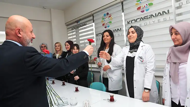 EĞİTİMCİNİN DOSTU BAŞKAN