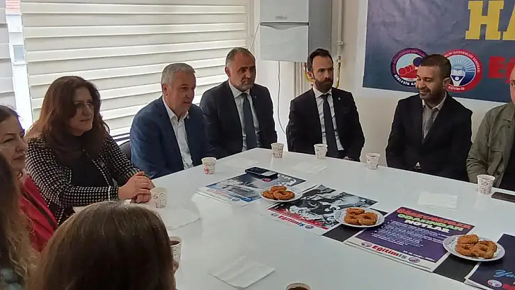 EĞİTİMİN SORUNLARINI EĞİTİMCİLER ANLATTI