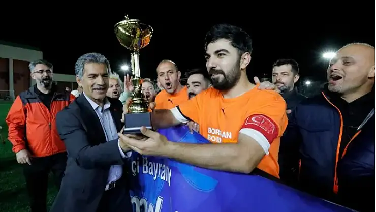 Emek turnuvasının galibi Borusan Boru