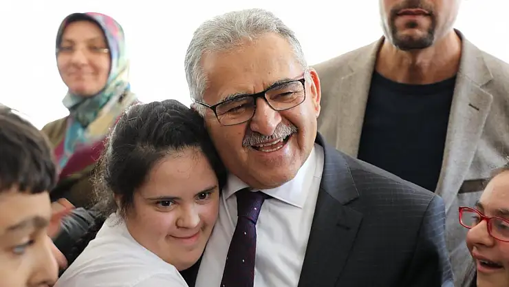 ENGELLİ SANAT AKADEMİSİ İLE ENGELLERİ AŞACAĞIZ!