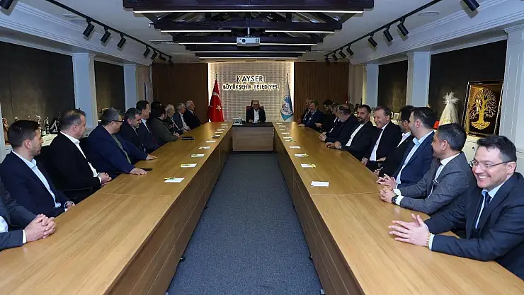 Erciyes İstişare ve İş İnsanları Topluluğu'ndan Başkan Büyükkılıç'a ziyaret