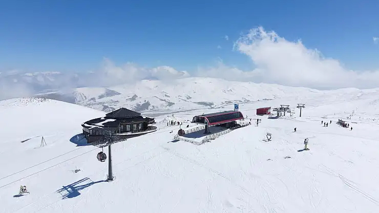 ERCİYES KAYAK MERKEZİ'NDEN SIFIR ATIK BELGESİ