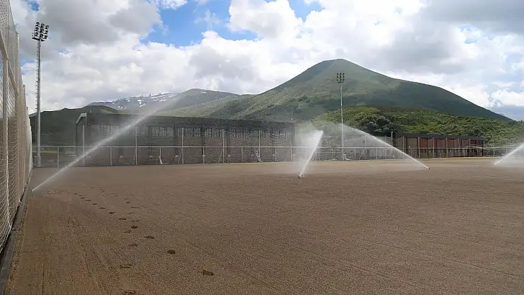 ERCİYES, YÜKSEK İRTİFA İLE SPORUN MERKEZİ