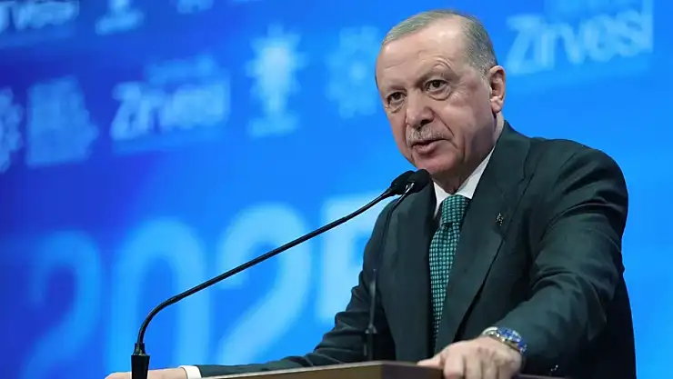 Erdoğan'dan Londra'daki Türk toplumuna  birlik ve dayanışma mesajı