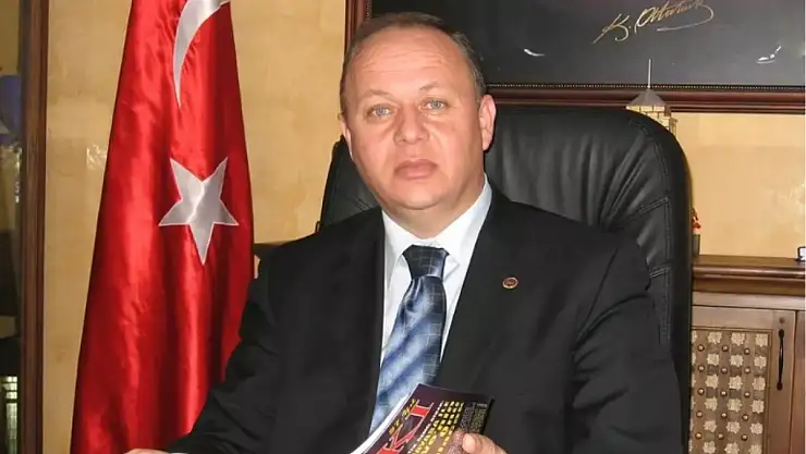 Eski Başkan Gölette Ölü Bulundu