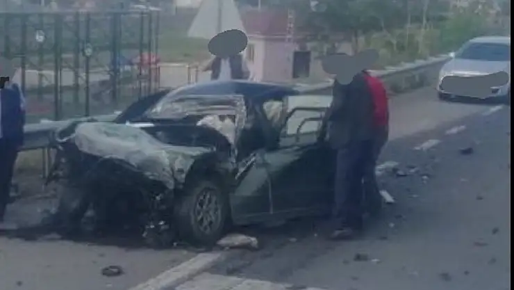 FECİ KAZADA 4 KİŞİ CAN VERDİ