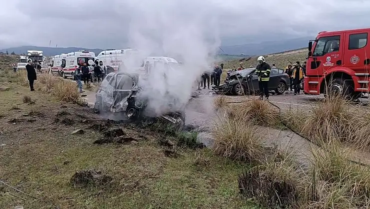Gaziantep'te feci kaza: 2 ölü, 2 yaralı