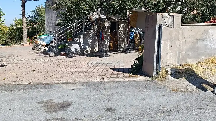 Hacılar'da silahlı saldırı: Karı koca hayatını kaybetti