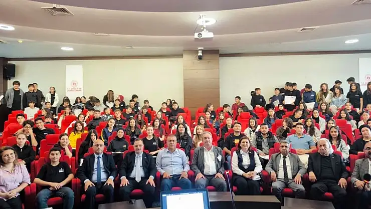 Hatay'da gençlere kriz iletişimi eğitimi