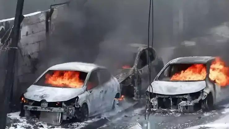 İkitelli'de kimya deposunda büyük yangın!