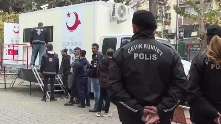 İstanbul'da göçmen kaçakçılarına 'Kalkan'