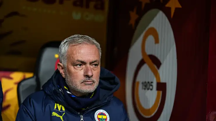 Jose Mourinho, Fenerbahçe'de 3. derbisini de kazanamadı!