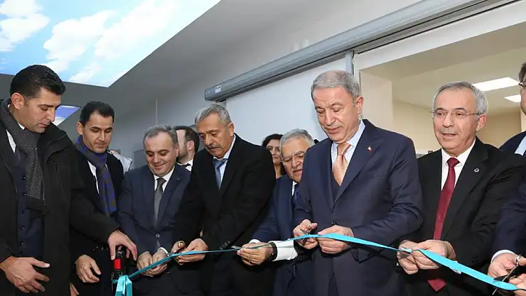 Kalp Hastanesi'ne Anjiografi cihazı bağışlandı