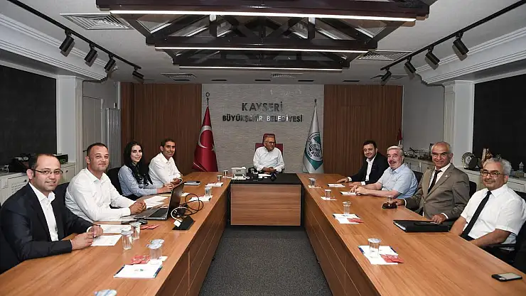 KATI ATIK VE ÇEVRE KONULU 'İSTİŞARE' TOPLANTISI