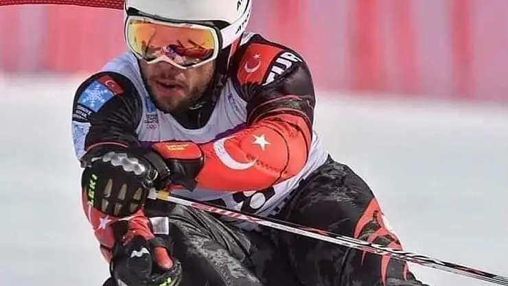 Kayakçı baba oğul yangında öldü