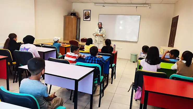 KAYMEK 2025 Yaz Okulu, 10 bin kişiye ücretsiz eğitim sunuyor