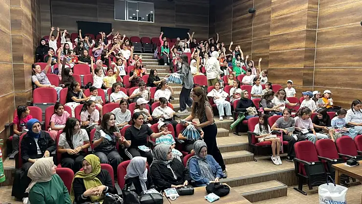 'KAYMEK ile el emeği tokalar gönülleri birleştirdi'