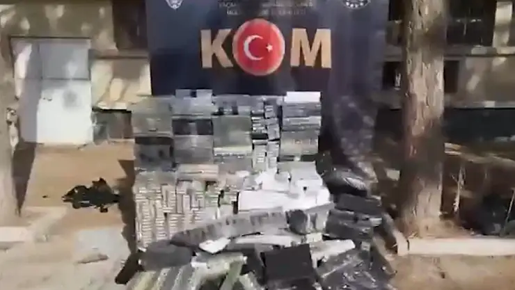 Kayseri'de 10 bin paket kaçak sigara ele geçirildi
