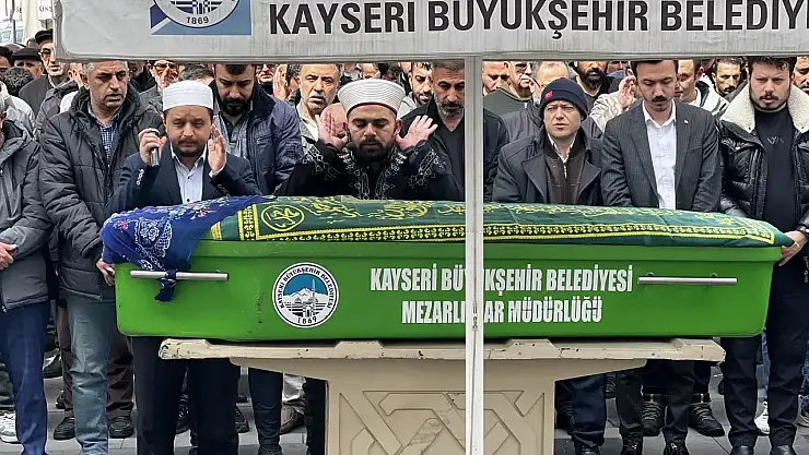 Kayseri'de 17 yaşındaki kız annesini öldürdü