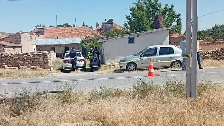 Kayseri'de, otomobilin çarptığı 2 yaya öldü