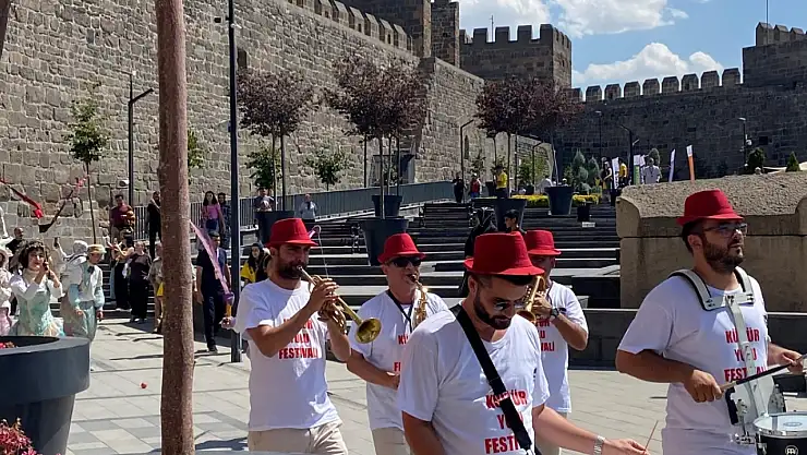 Kayseri'de Tarih ve sanat buluşması