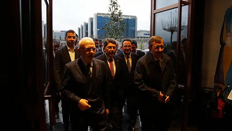 Kayseri'nin geleceği Ankara'da masaya yatırıldı