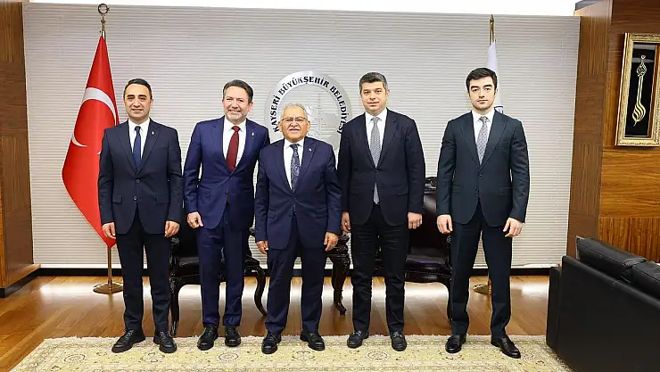 Kayserigaz'dan Başkan Büyükkılıç'a Ziyaret