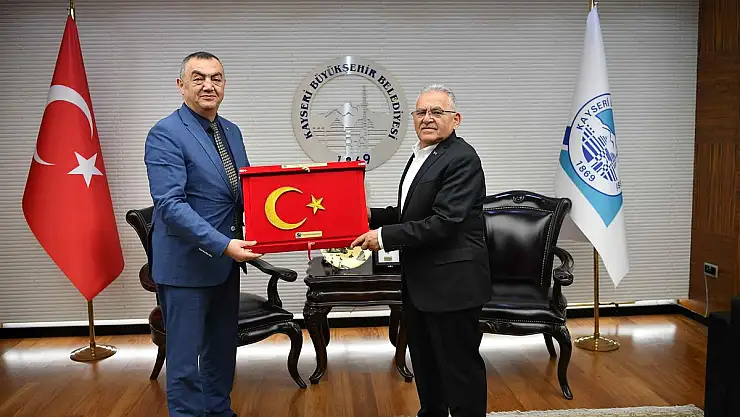 KAYSO HEYETİNDEN BAŞKAN BÜYÜKKILIÇ'A TEBRİK ZİYARETİ