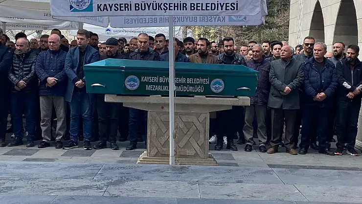 Kazara kendini silahla vuran ve hayatını kaybeden engelli genç defnedildi