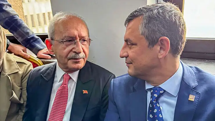Kılıçdaroğlu, CHP Genel Başkanı Özgür Özel'i kutladı