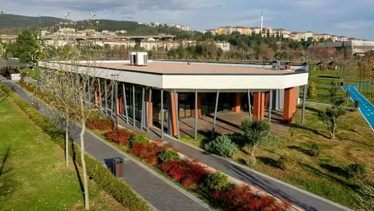 Kocaeli'de Derince Kütüphanesi hizmete giriyor