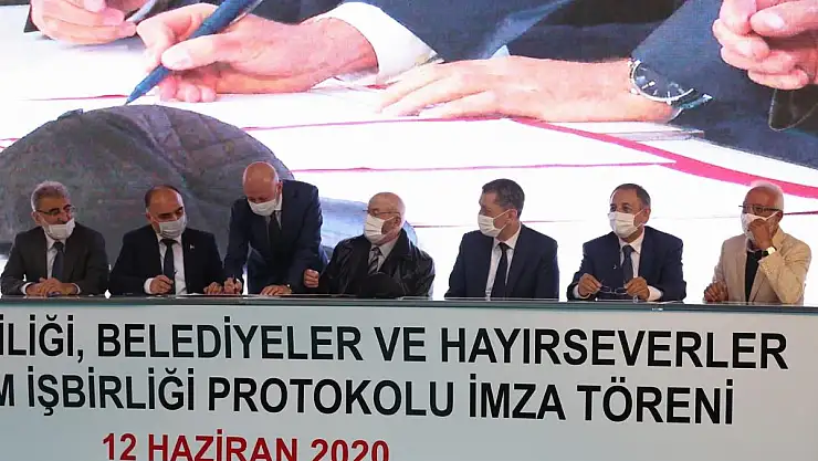 KOCASİNAN'A İKİ YENİ OKUL YAPILMASI İÇİN PROTOKOL İMZALANDI